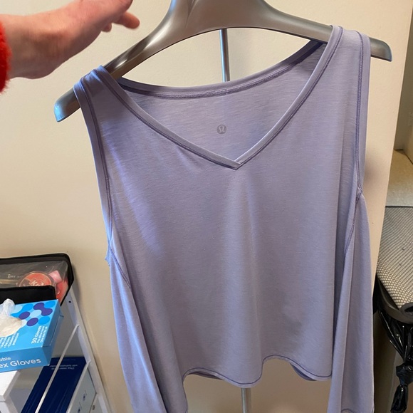 Lululemon Watch Me Flip Tank Top Purple Women’s  Size 12/L - Picture 4 of 7